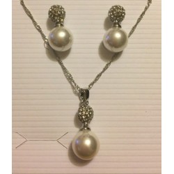 Κολιέ Κολιέ