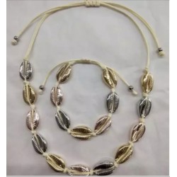 Κολιέ Κολιέ