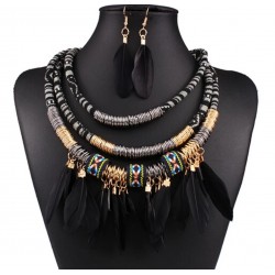 Κολιέ Κολιέ